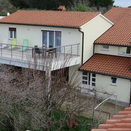 Apartment Mare Medulin Exterior photo