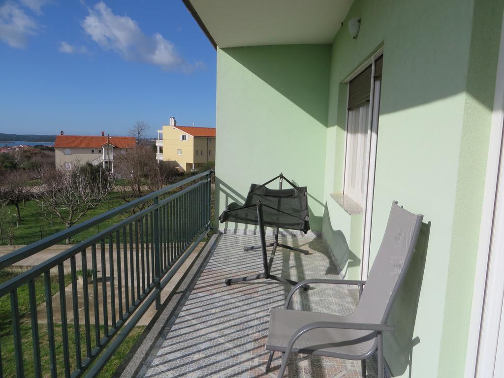 Apartment Mare Medulin Exterior photo