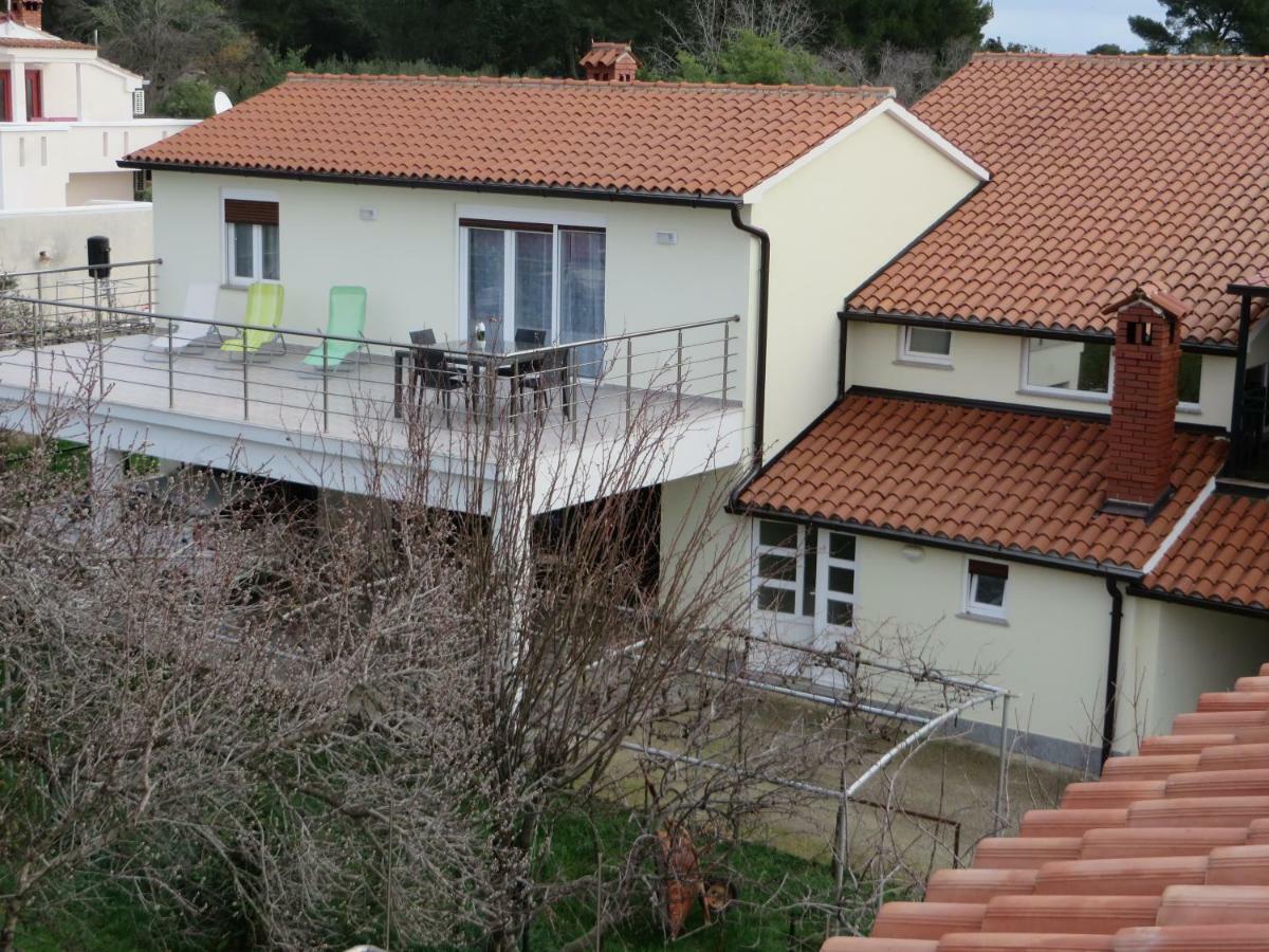 Apartment Mare Medulin Exterior photo